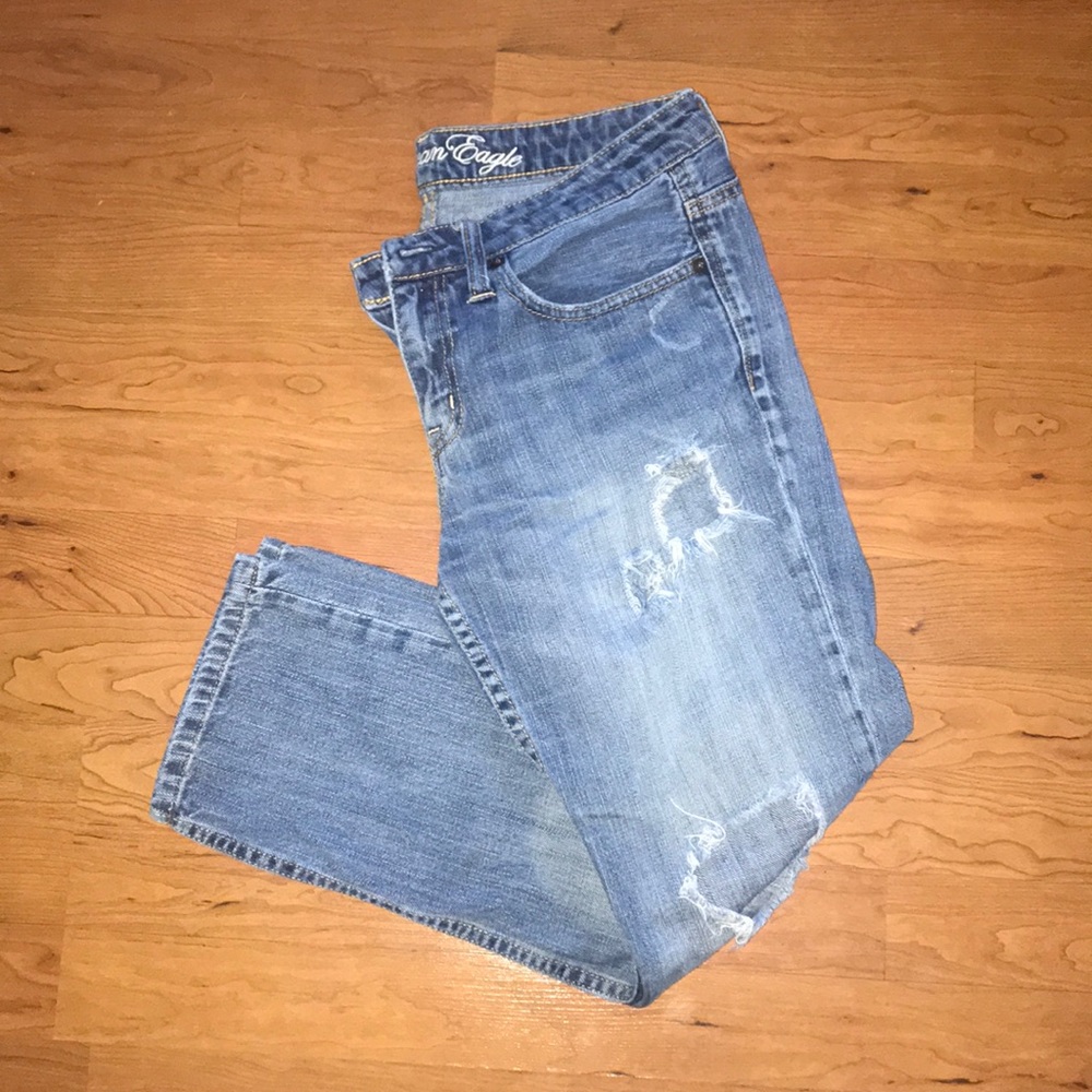 AE Distressed- boyfriend